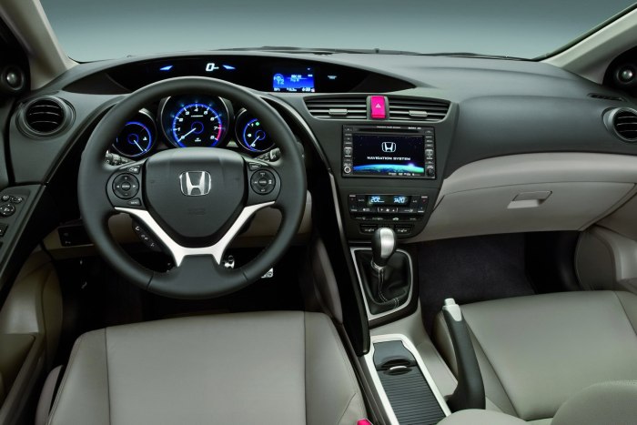Honda Civic 5d 2012