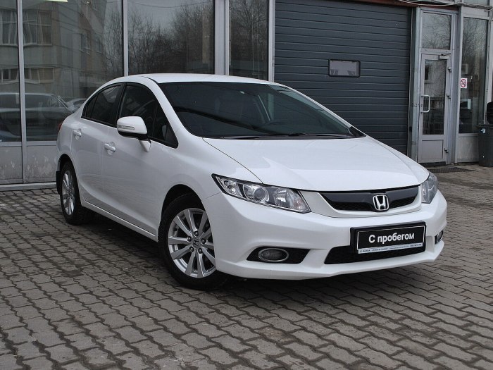 Honda Civic IX 4d