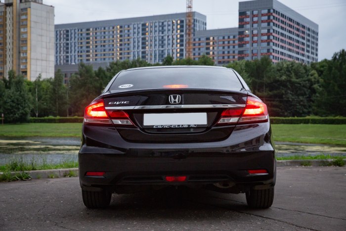 Honda Civic 4d 9 поколение