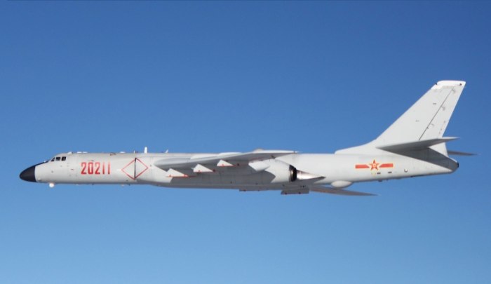 Китайский бомбардировщик Xian h 6k