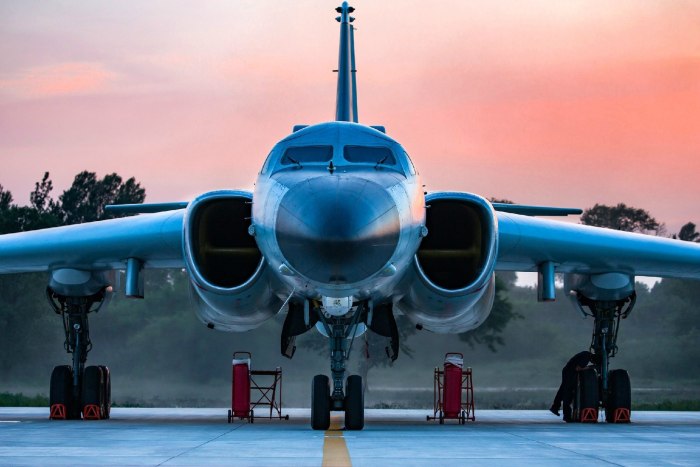 Xian h-6