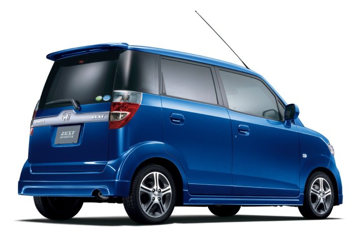 Honda Zest 2006