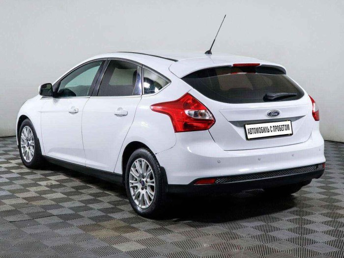 Ford Focus cb8 2011-2015