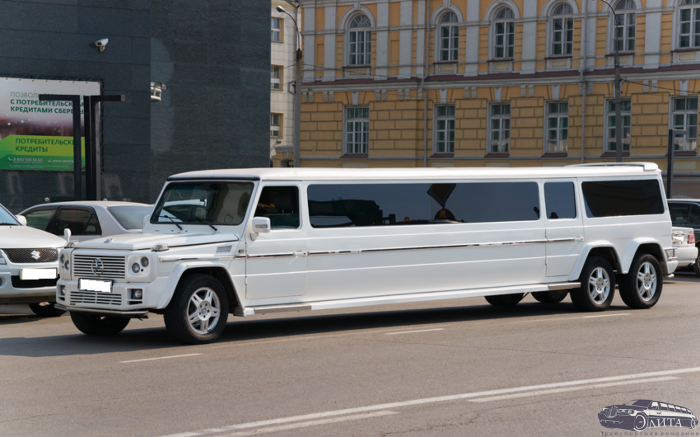 Mercedes Гелик лимузин
