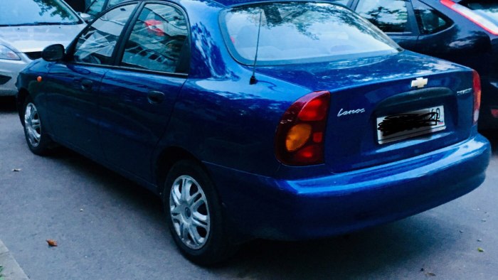 Chevrolet lanos синий 2009
