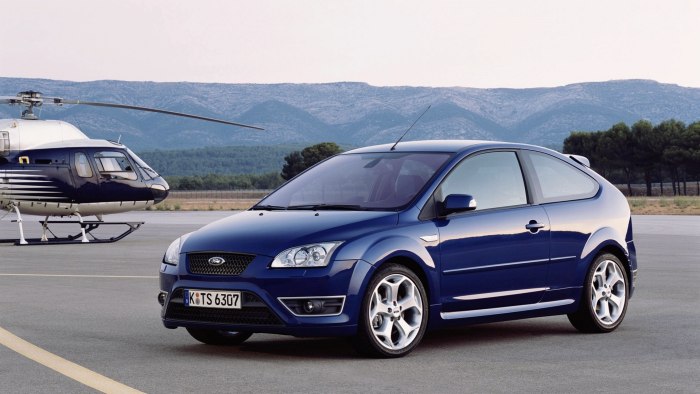 Ford Focus 2 St хэтчбек