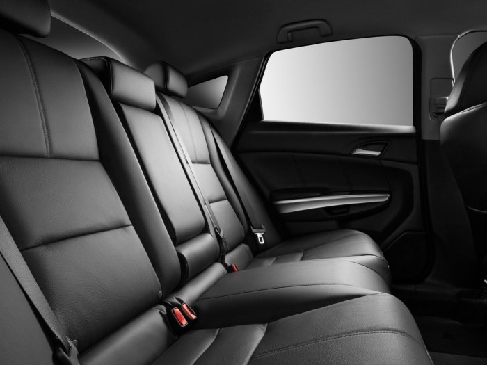 Honda Crosstour салон