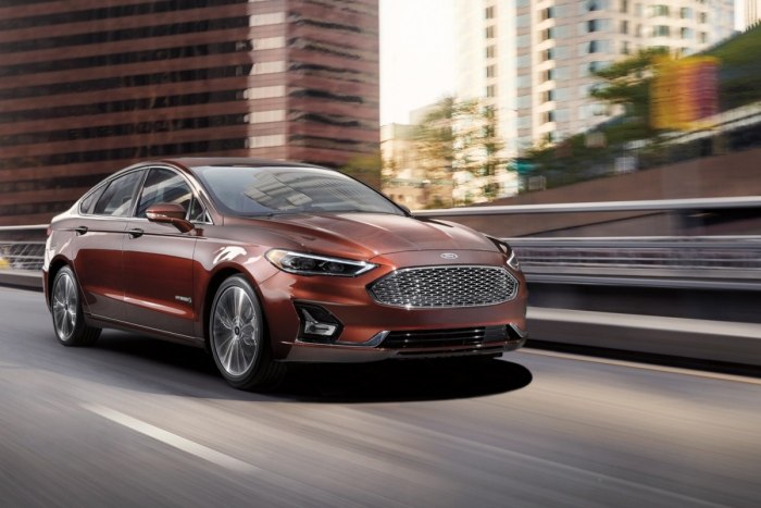Ford Fusion 2021 седан