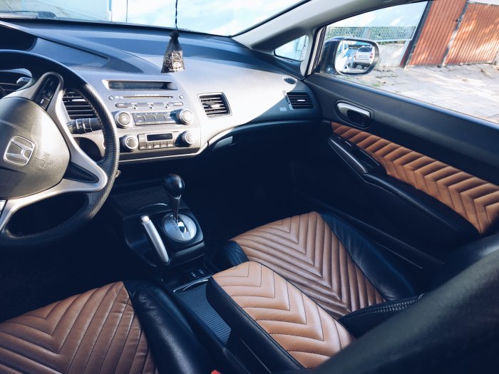Honda Civic 4d 2008 салон