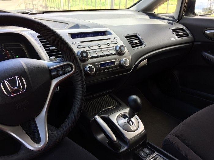 Honda Civic 4d (10g)