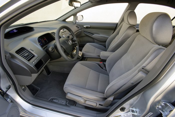 Honda Civic 2008 седан салон