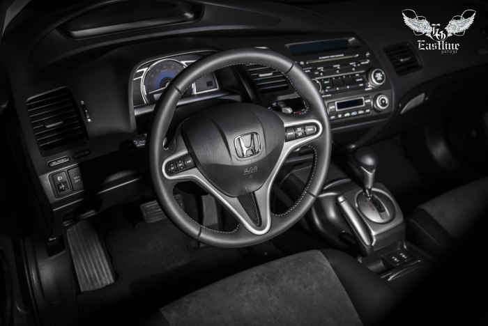 Honda Civic 4d салон