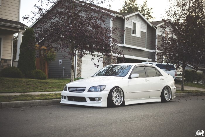 Toyota Altezza Lexus is200 stance