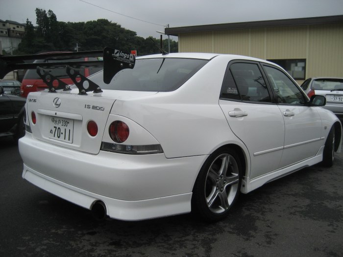 Лексус Altezza