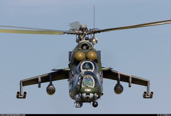 Ми-24 вид спереди