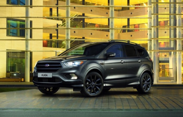 Ford Kuga r18