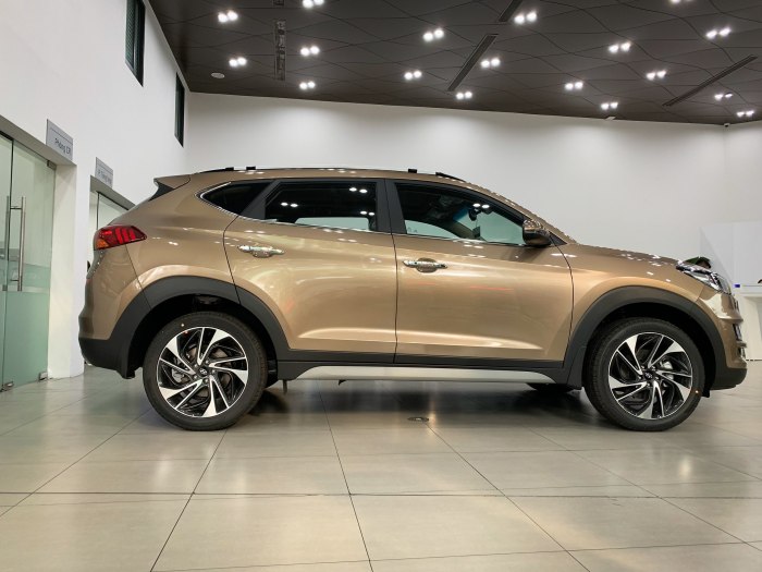 Hyundai Tucson 2021 бронзовый