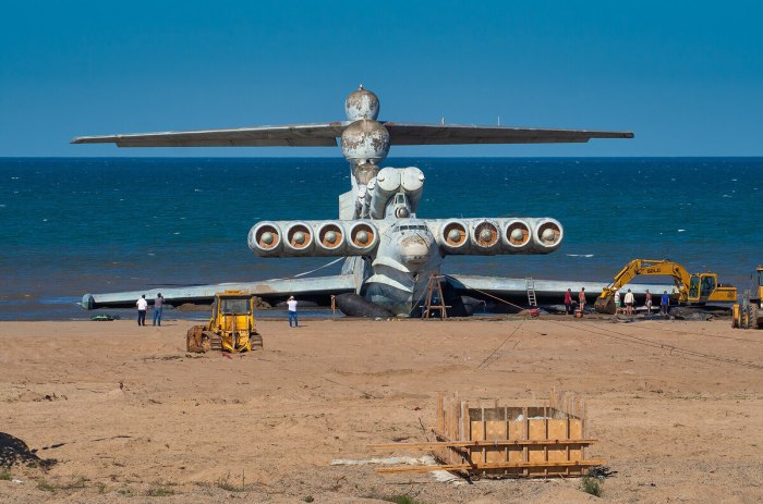 Дагестан Дербент экраноплан Лунь
