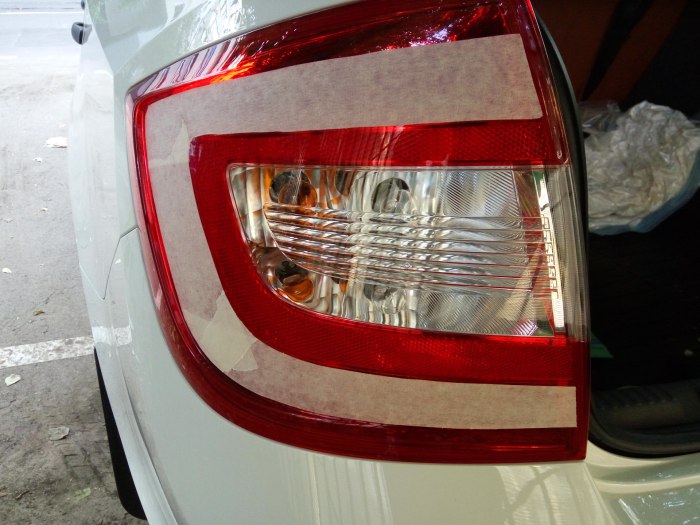 Skoda Rapid здание фонари 2022