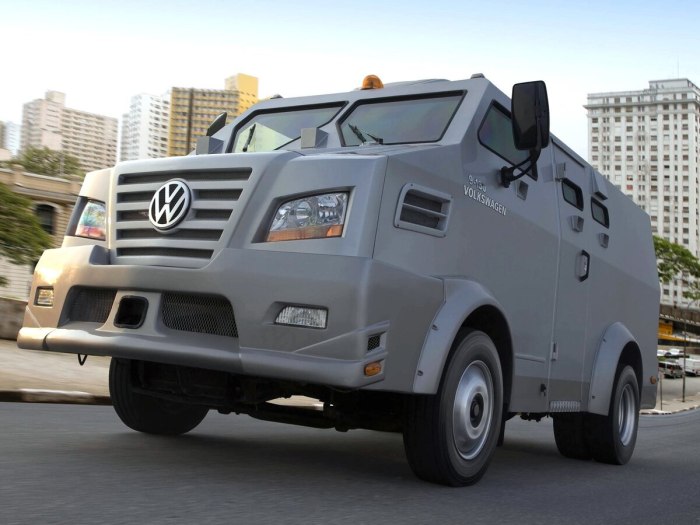 Форд ф 600 броневик