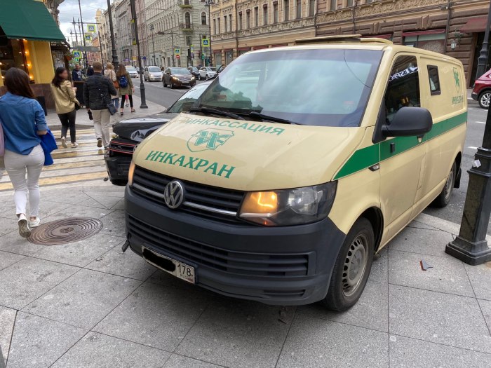 Форд броневик инкассация