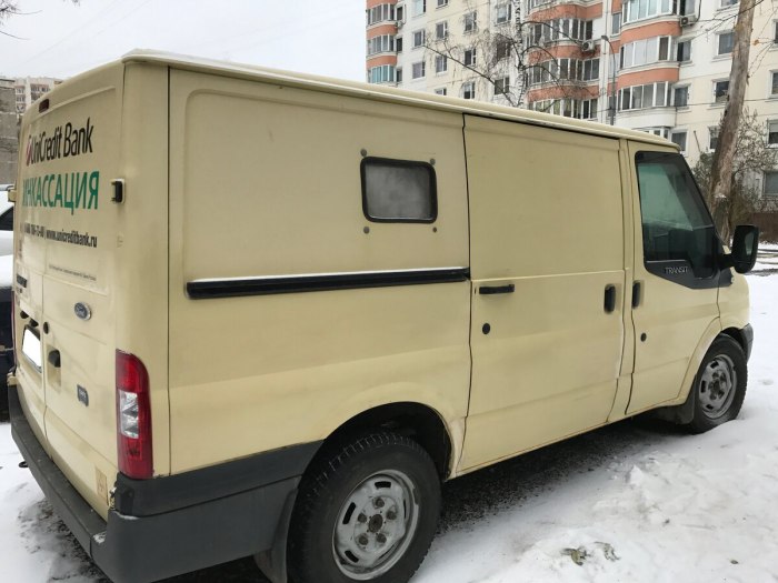 Форд 450 инкассаторский 464