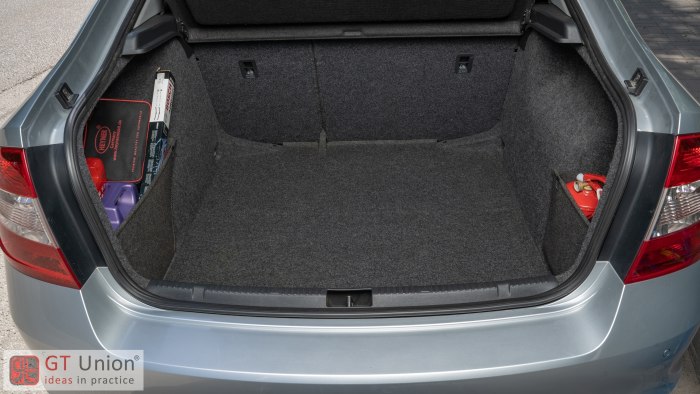 Skoda Rapid 2019 багажник