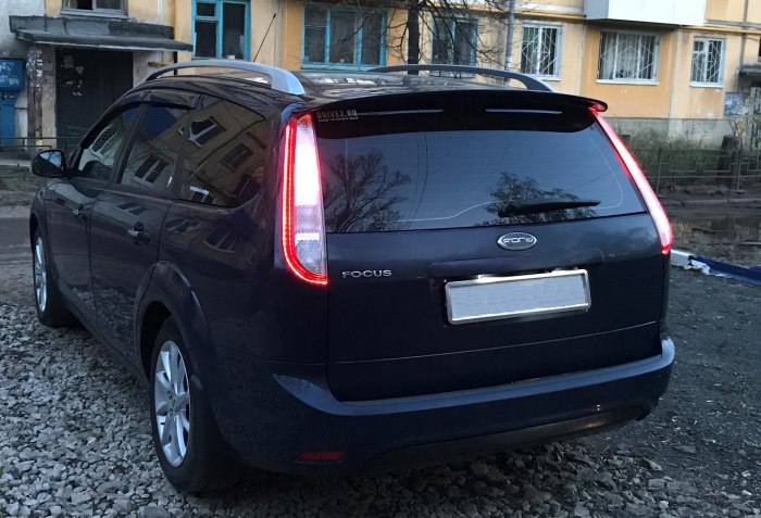 Focus 2 Wagon сзади