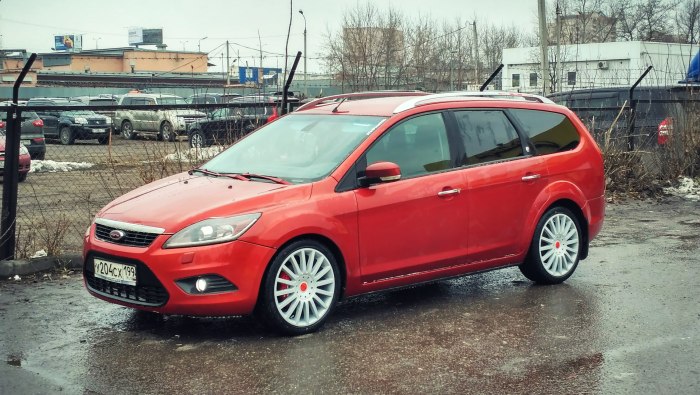 Ford Focus 2 2009 универсал