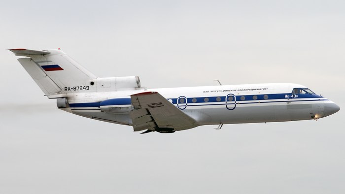 Яковлев як 40