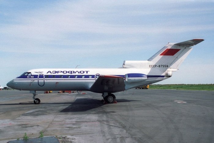 Як-40 пассажирский