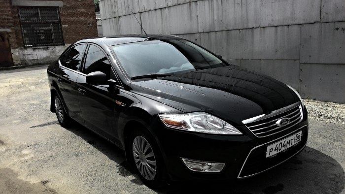 Ford Mondeo 4 Black