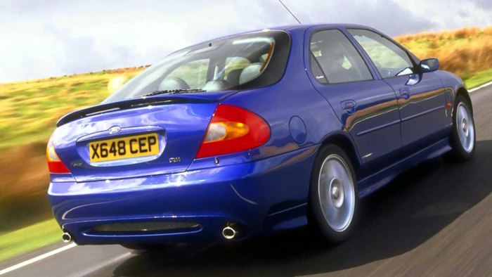 Ford Mondeo 2 2000