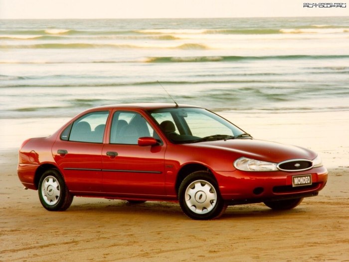 Ford Mondeo 1996 седан