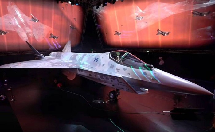 Истребитель Су-75 Checkmate