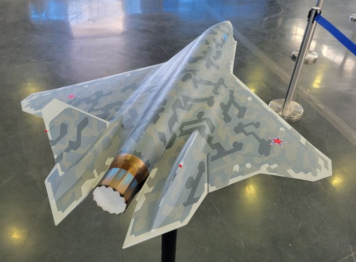 Су-75 Checkmate