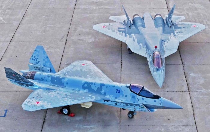 Су-57 двухдвигательный реактивный самолёт