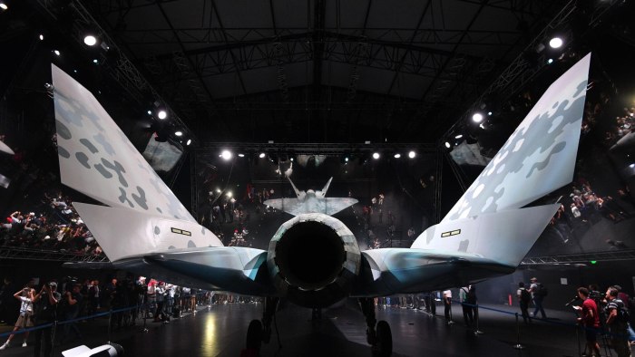 Су 75 самолет Макс 2021