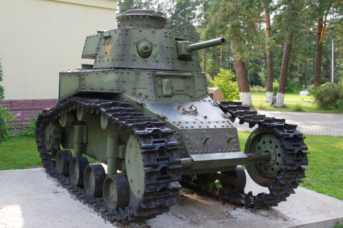 Советский танк МС-1