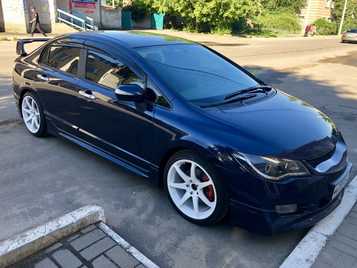Honda Civic 4d