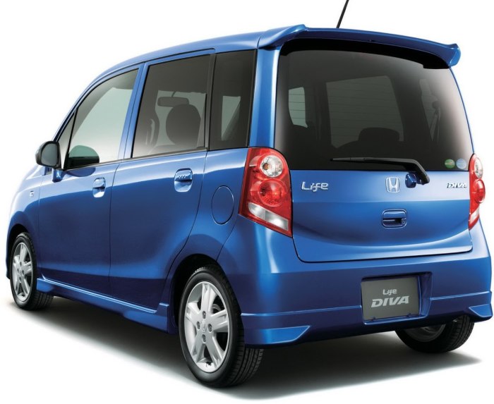 Honda Life 2010