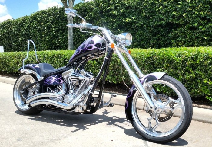 Мотоцикл Harley Davidson Chopper