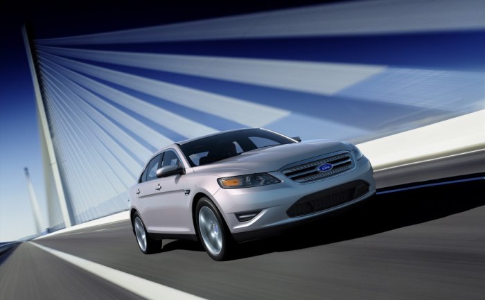Ford Taurus 2012