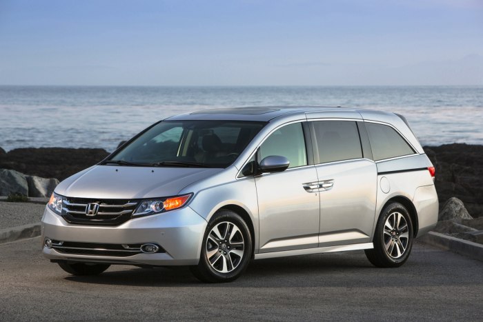 Минивэн Honda Odyssey