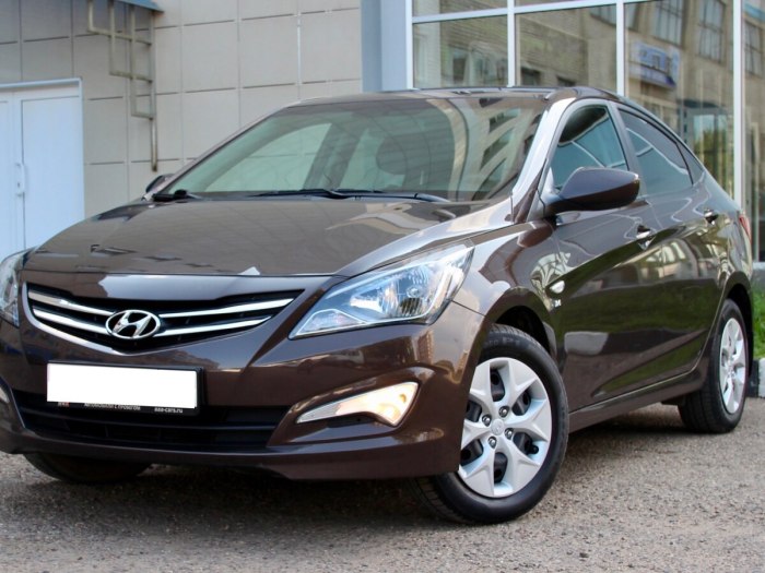 Hyundai Solaris 2014 седан коричневый