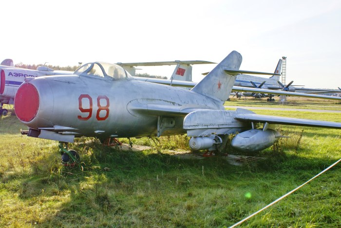 Як-25 перехватчик