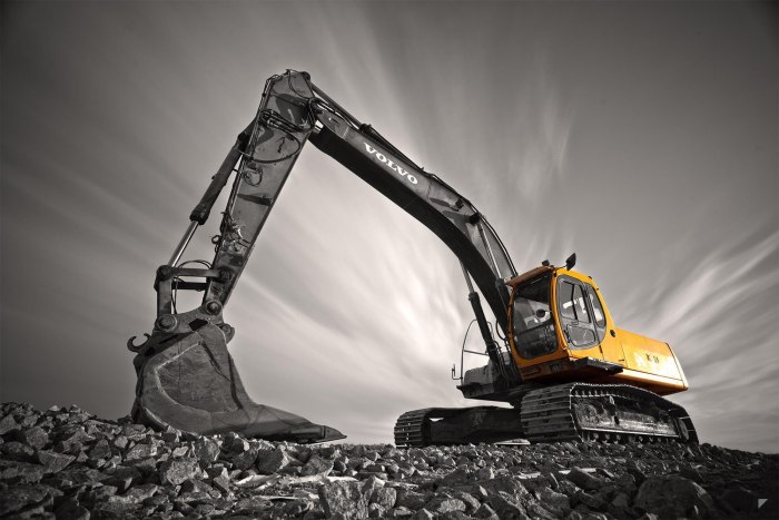 Экскаватор гусеничный SDLG e6500f