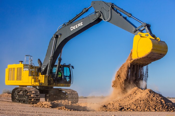 John Deere 470g LC калёсныекскаватори