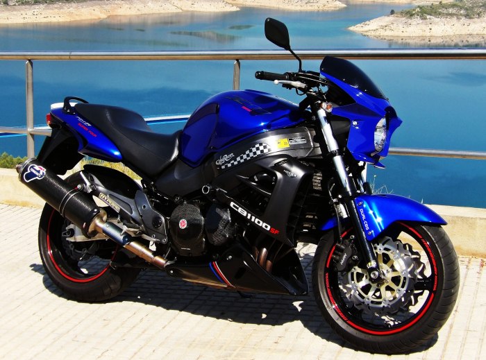 Honda CB 1100 x11