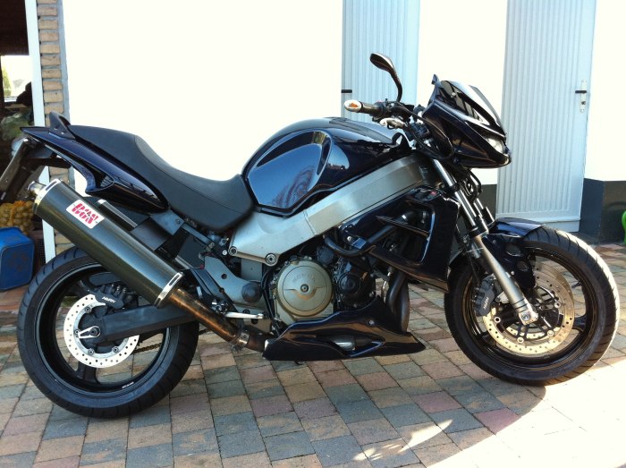 Honda x11 выхлоп